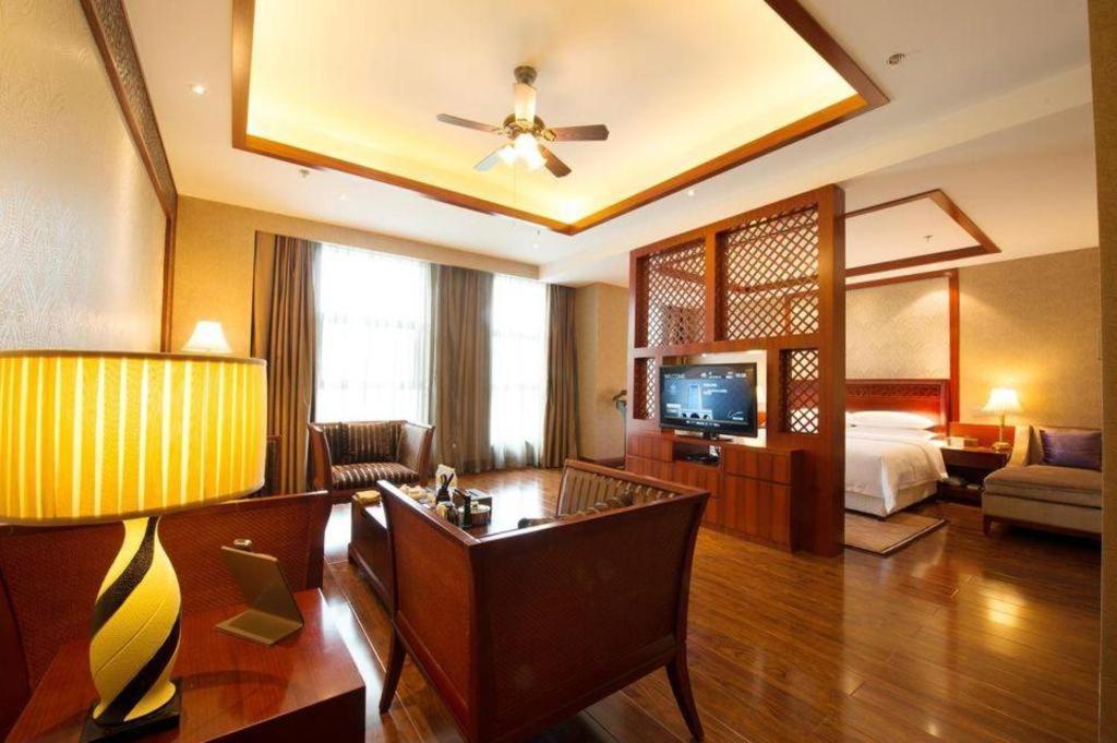 Huachen International Hotel Chongqing Exterior foto
